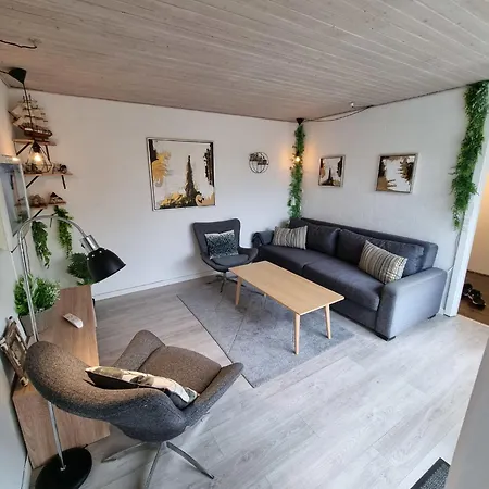 Lovely In For 6 Guests Apartamento