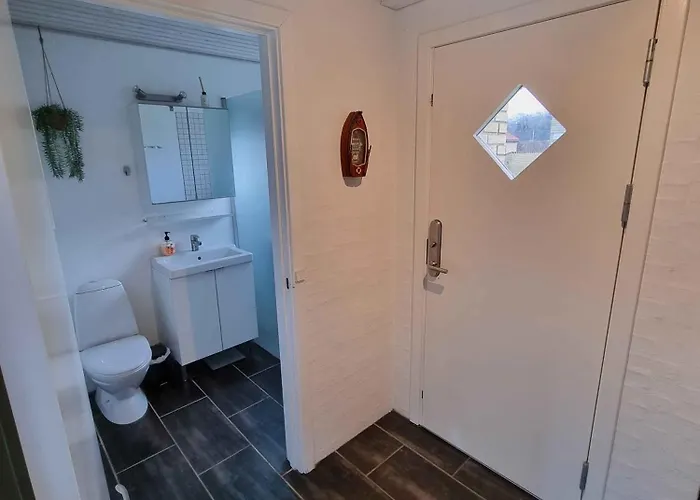 Lovely In For 6 Guests Apartmán